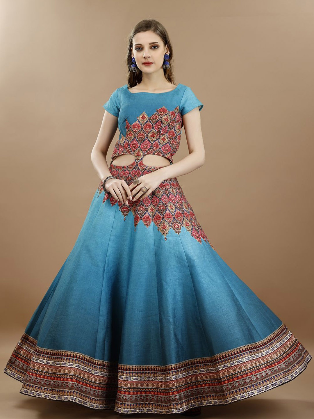 

SAPTRANGI Floral Printed Boat Neck Cut-Outs Gown Maxi Ethnic Dress, Blue