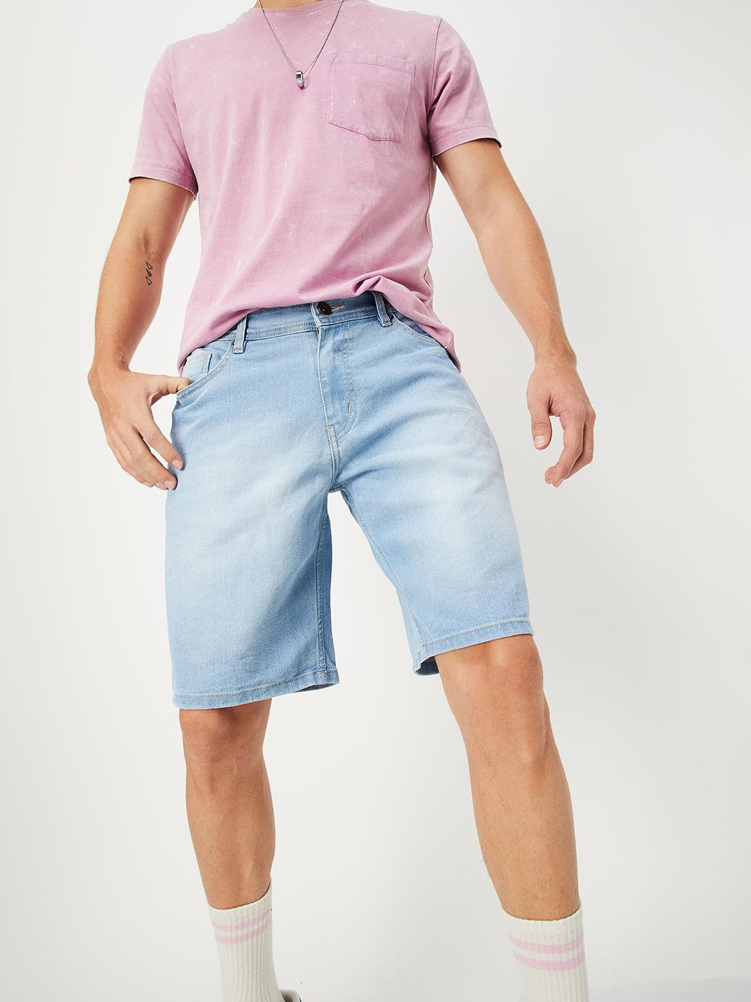 

max Men Washed Regular Fit Mid-Rise Denim Shorts, Blue