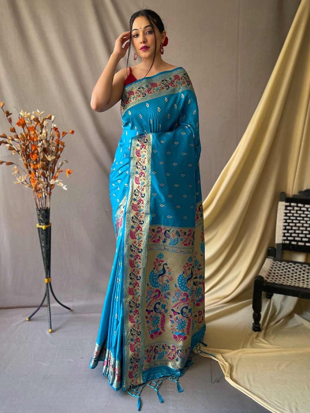 

Panzora Woven Design Zari Paithani Saree, Blue