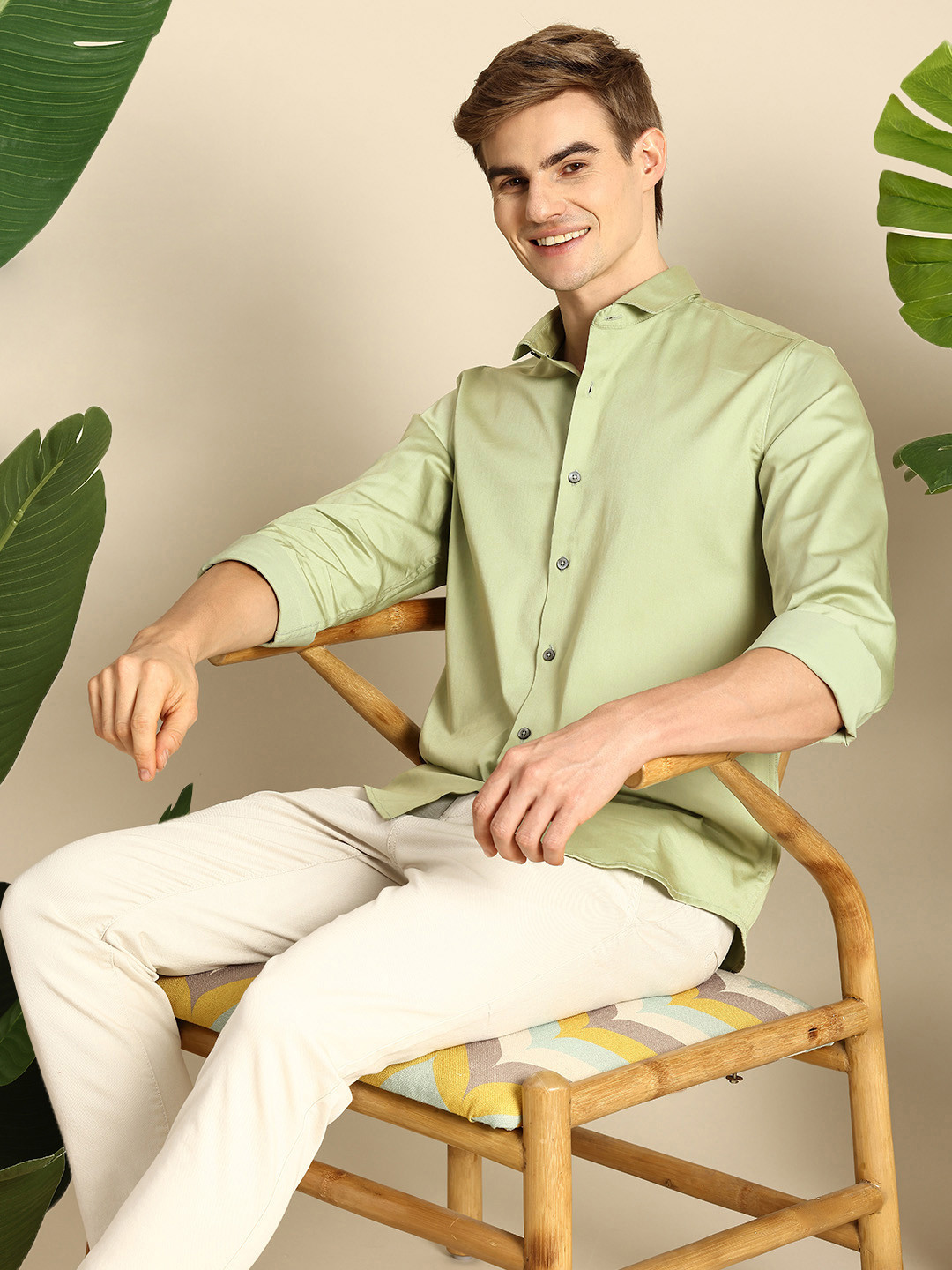 

Mast & Harbour Men Satin Casual Shirt, Green