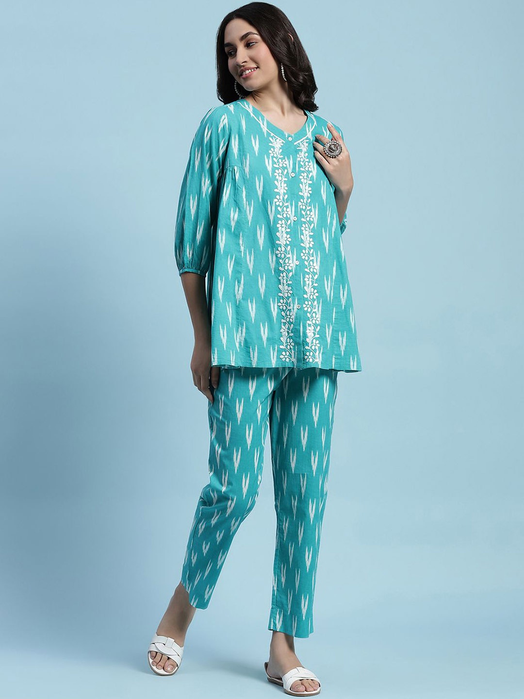 

House of Chikankari Printed V-Neck Cuffed Sleeve Pure Cotton Tunic & Trousers, Blue