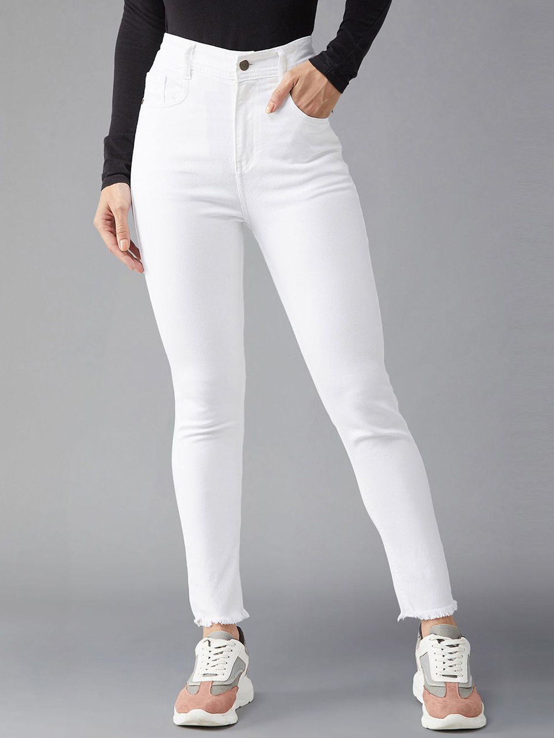 

DOLCE CRUDO Brought Forward Women Skinny Fit High-Rise Clean Look Stretchable Jeans, White