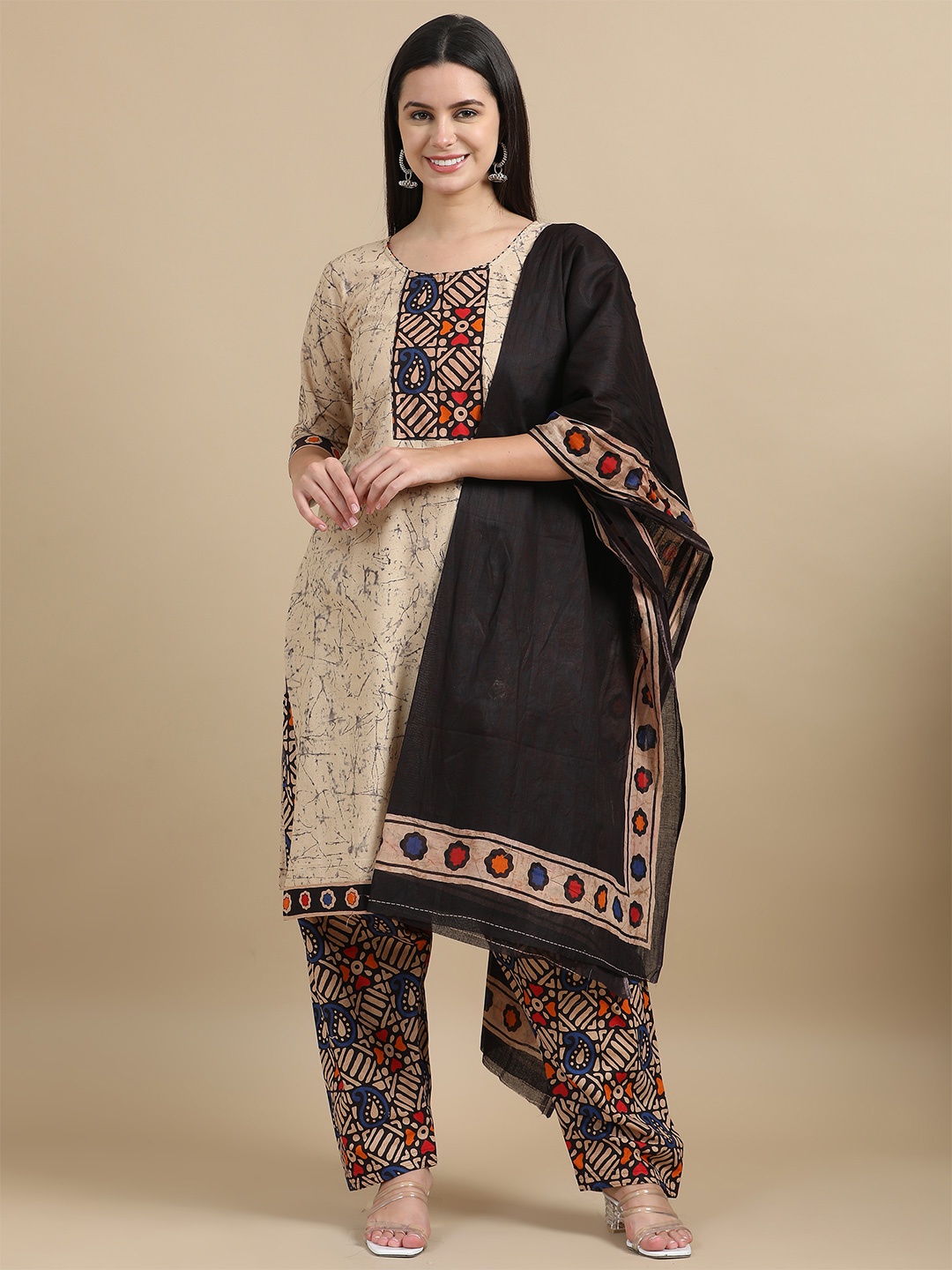 

MIRAAN Floral Printed Regular Pure Cotton Kurta with Patiala & Dupatta, Cream