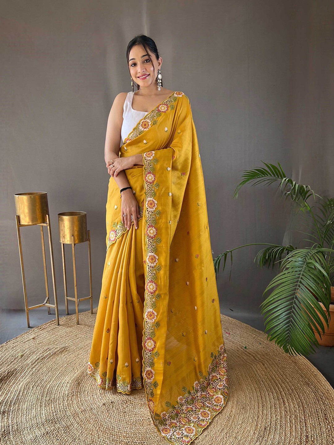 

Panzora Floral Embroidered Tussar Saree, Yellow