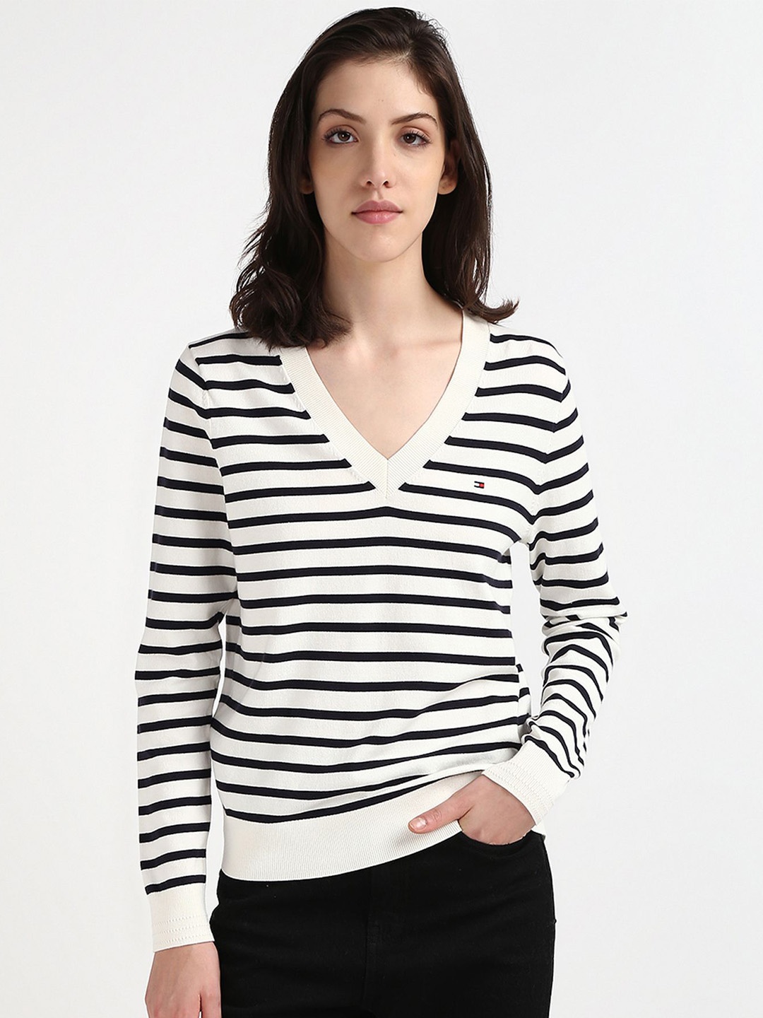 

Tommy Hilfiger Striped V-Neck Long Sleeves Organic Cotton Pullover Sweaters, White