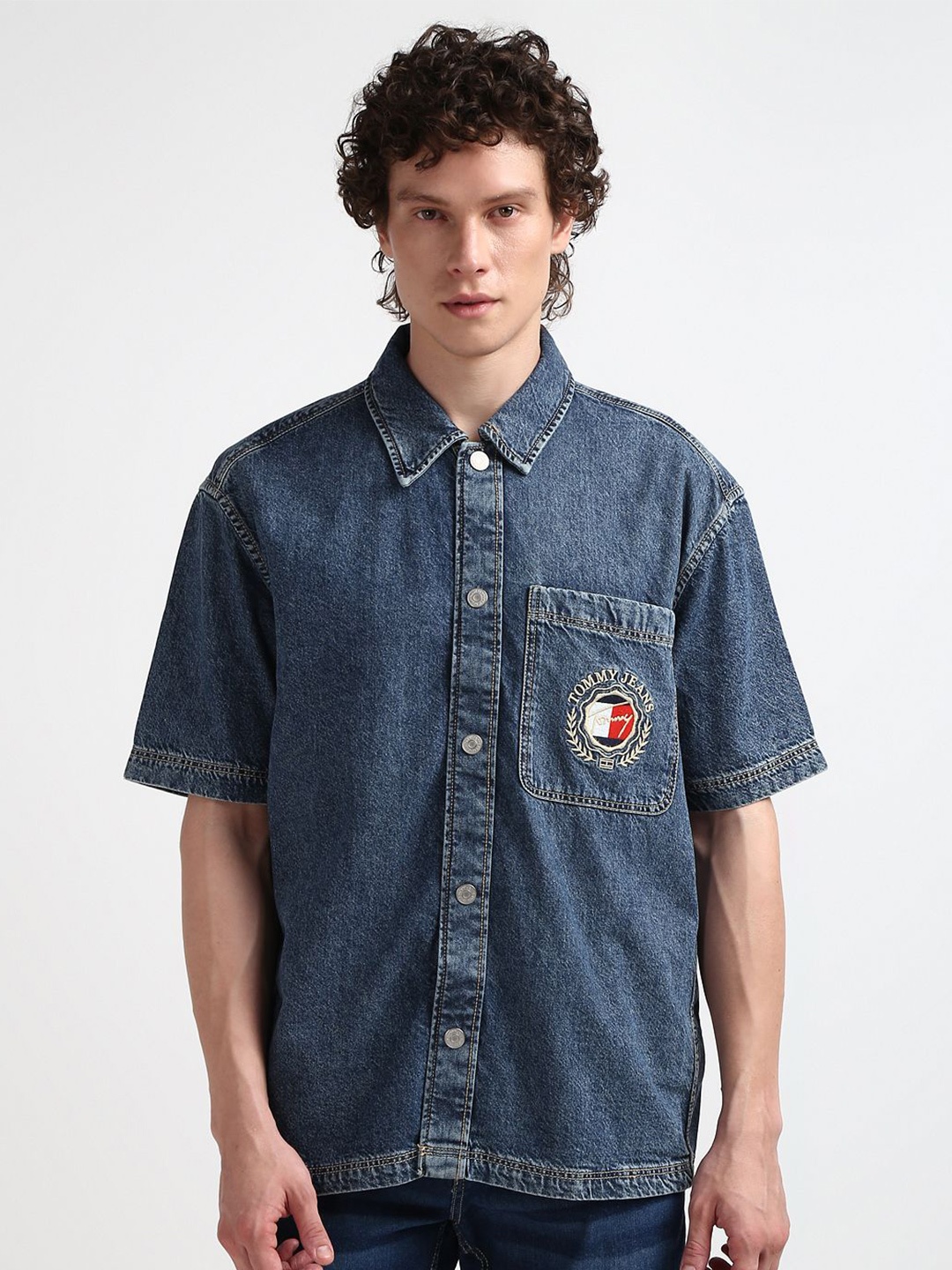 

Tommy Hilfiger Spread Collar Short Sleeves Casual Shirt, Blue