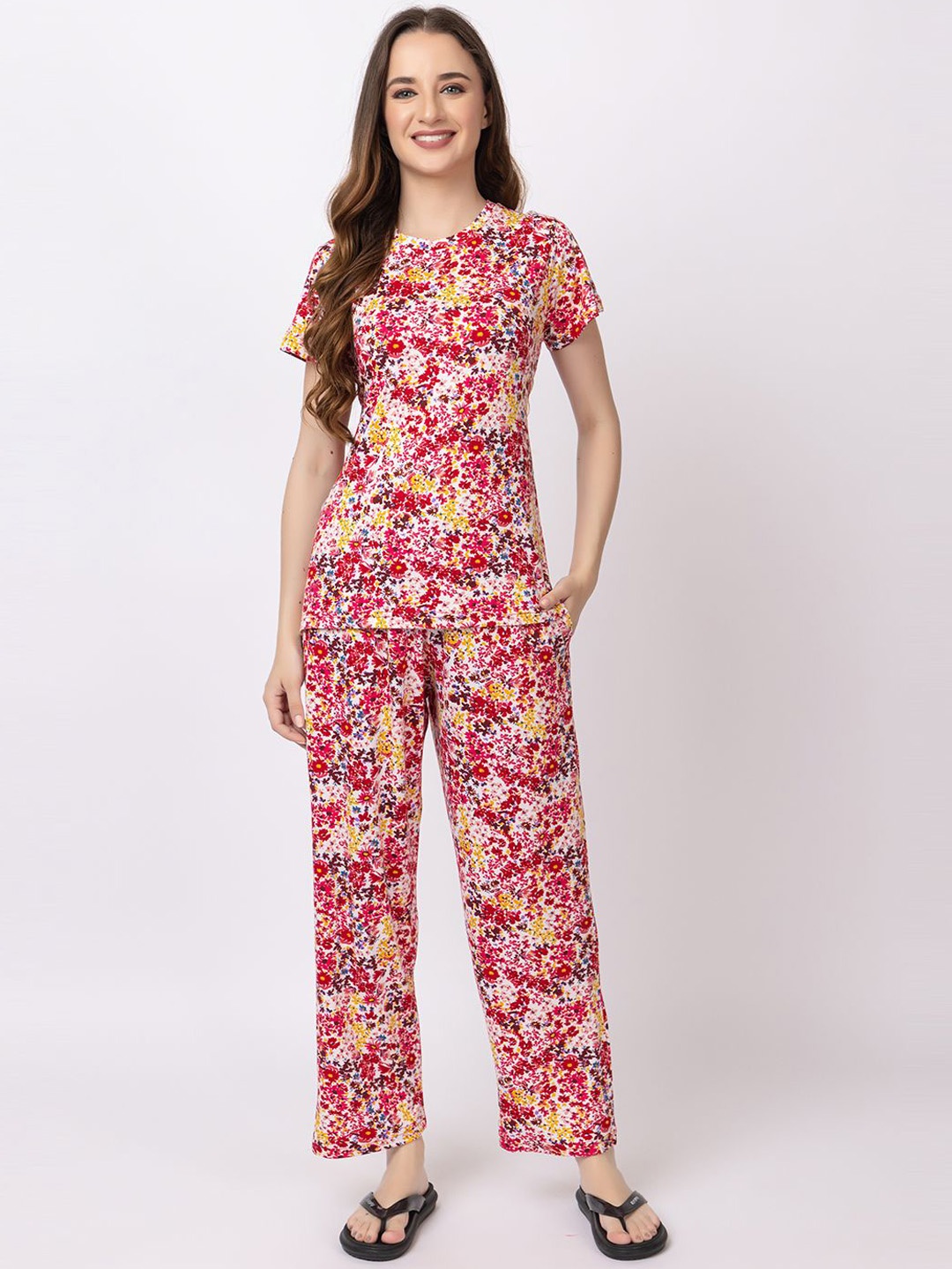 

KEIKO Floral Printed Round Neck Short Sleeves Top & Pyjamas Night suit, Red