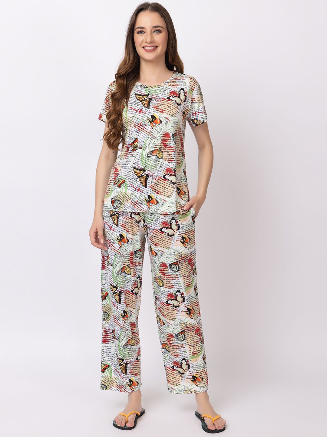 

KEIKO Graphic Printed Round Neck Short Sleeves Top & Pyjamas Night suit, Green