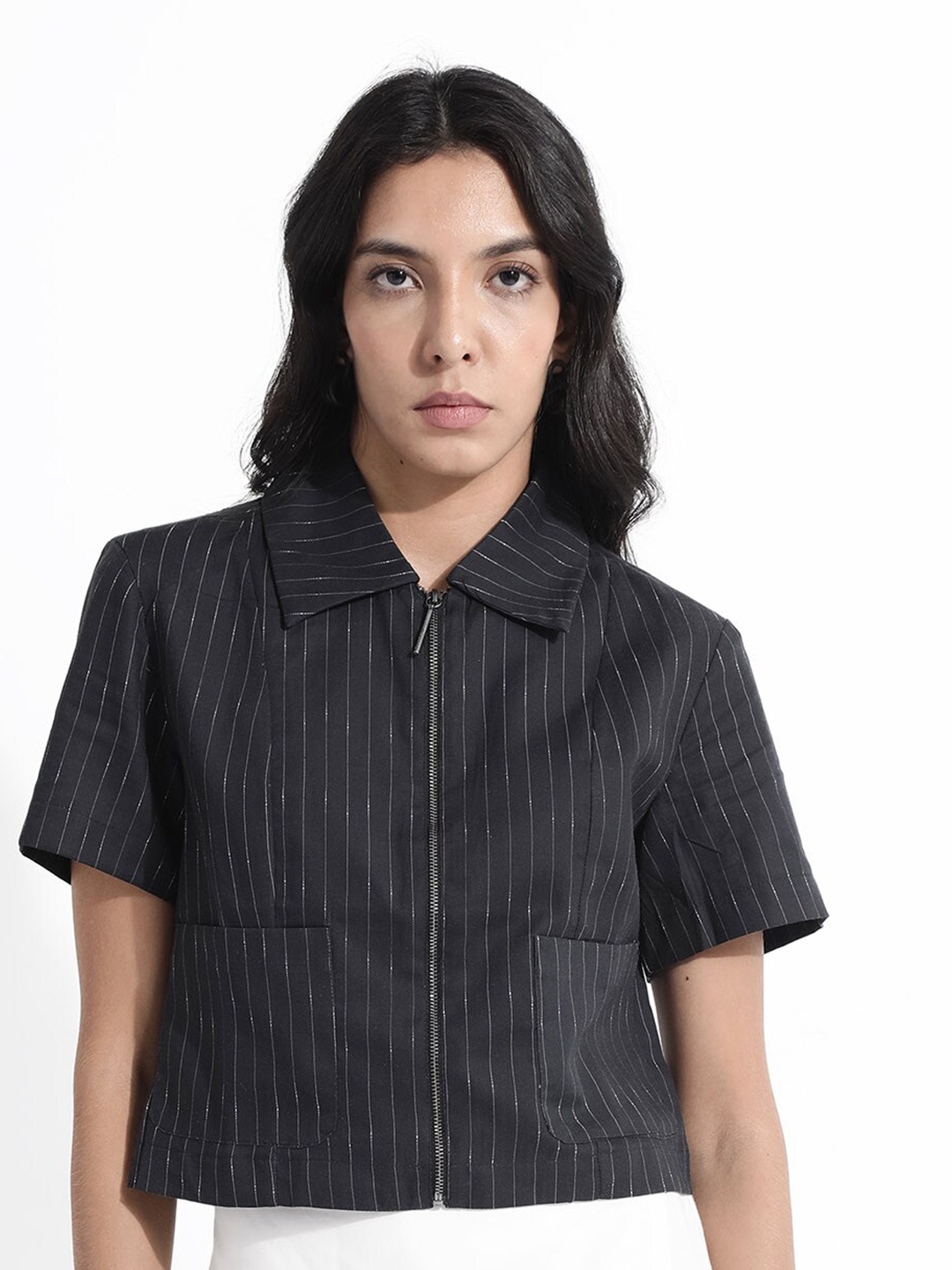 

RAREISM Vertical Stripes Short Sleeves Cotton Shirt Style Top, Black