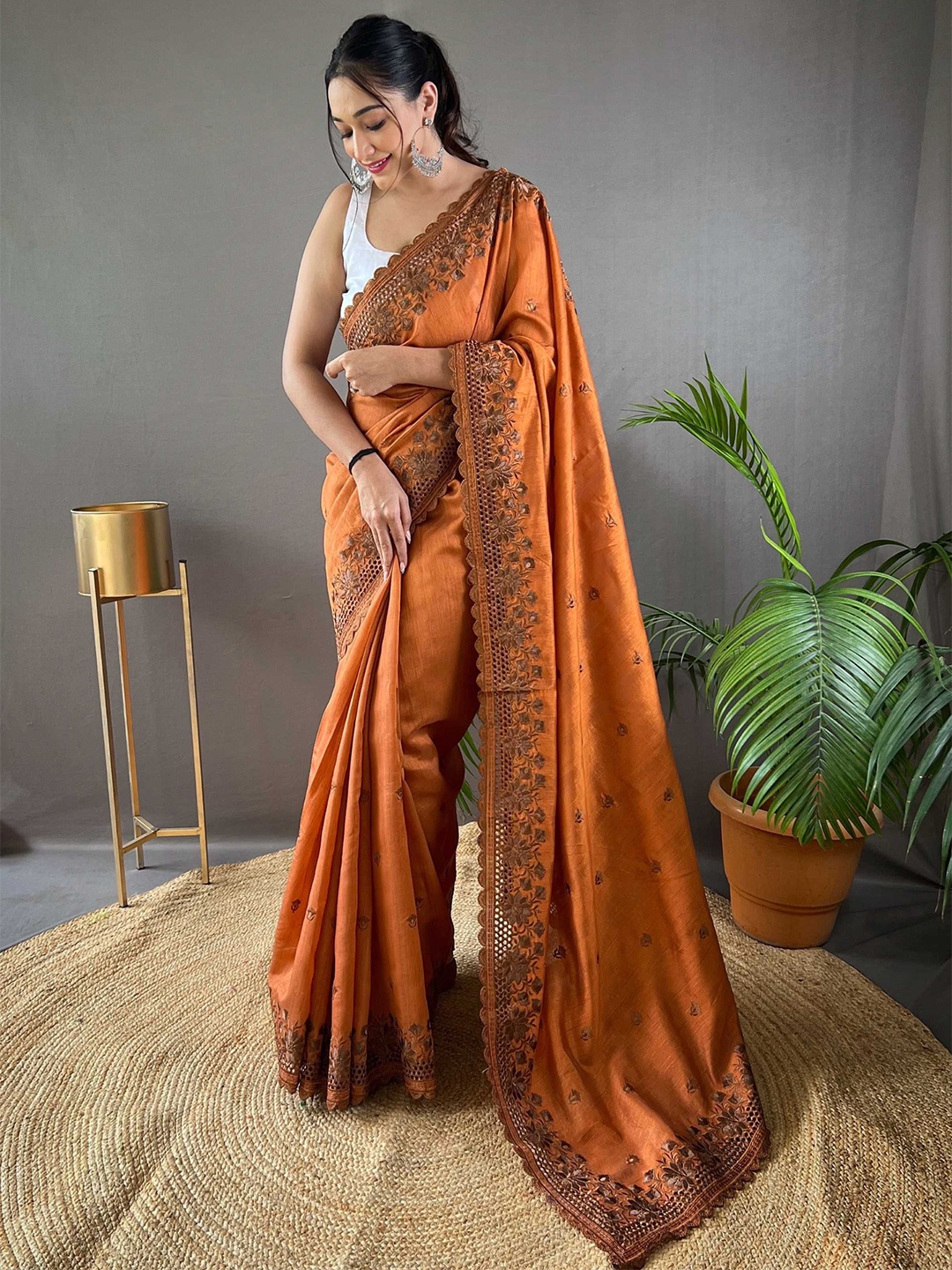 

Panzora Floral Embroidered Saree With Blouse Piece, Orange
