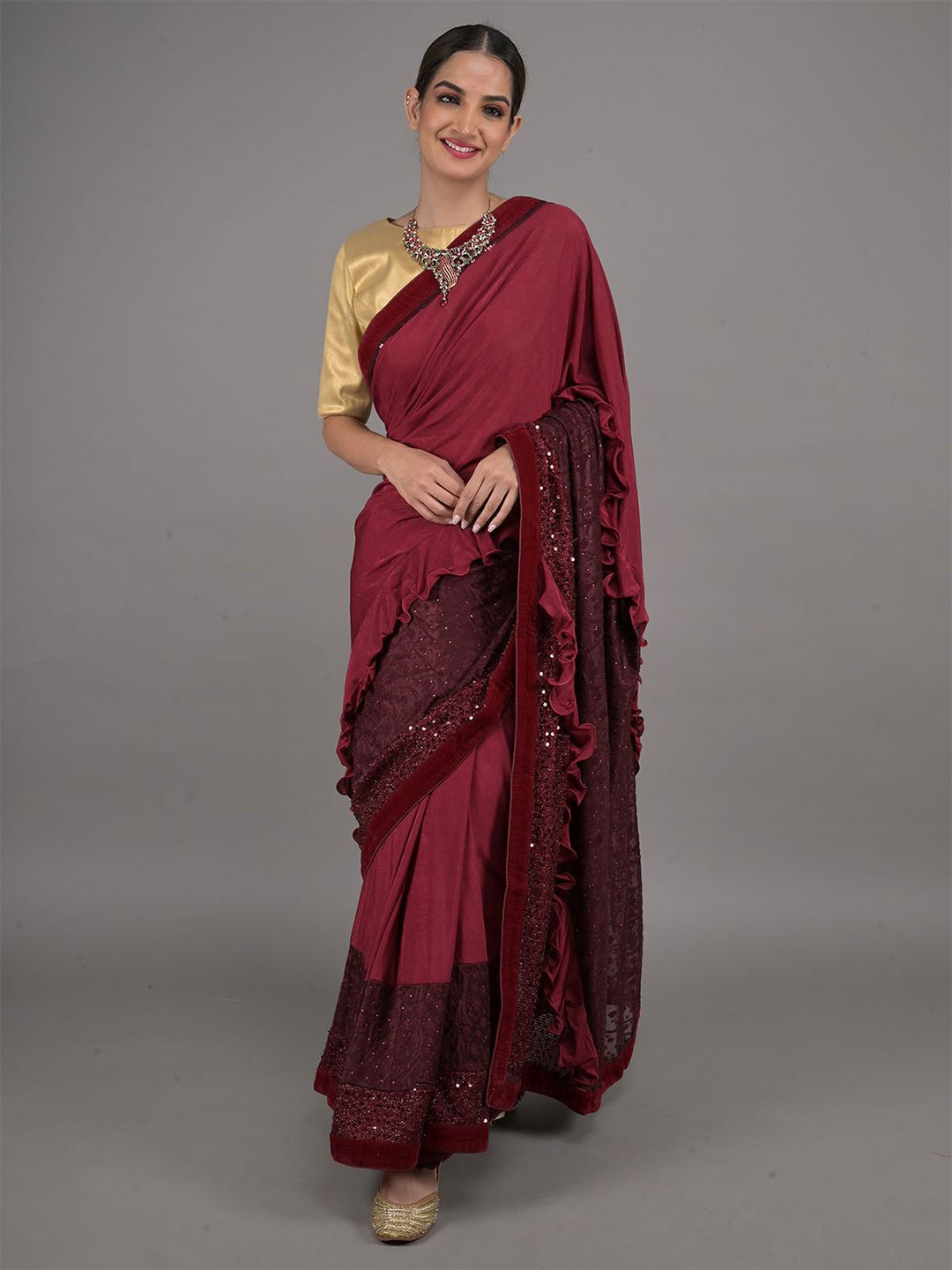 

ODETTE Embellished Sequinned Saree, Maroon