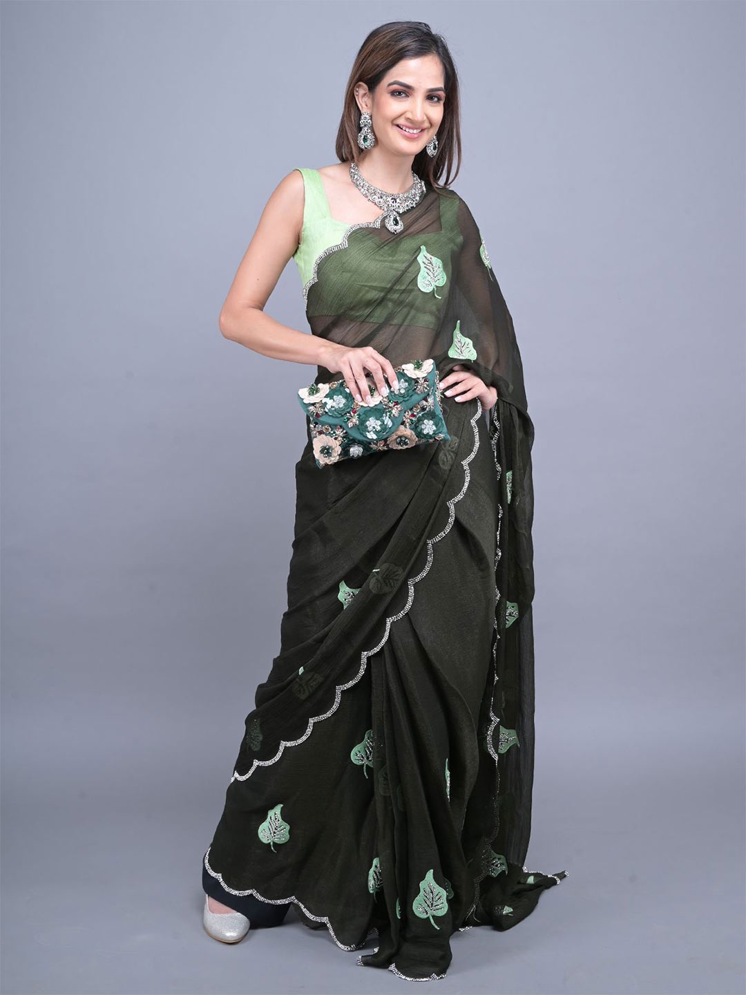 

ODETTE Floral Embroidered Saree, Green