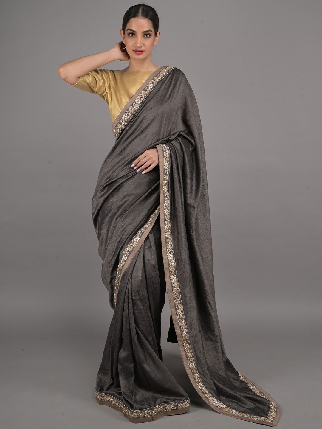 

ODETTE Embroidered Saree With Blouse Piece, Grey