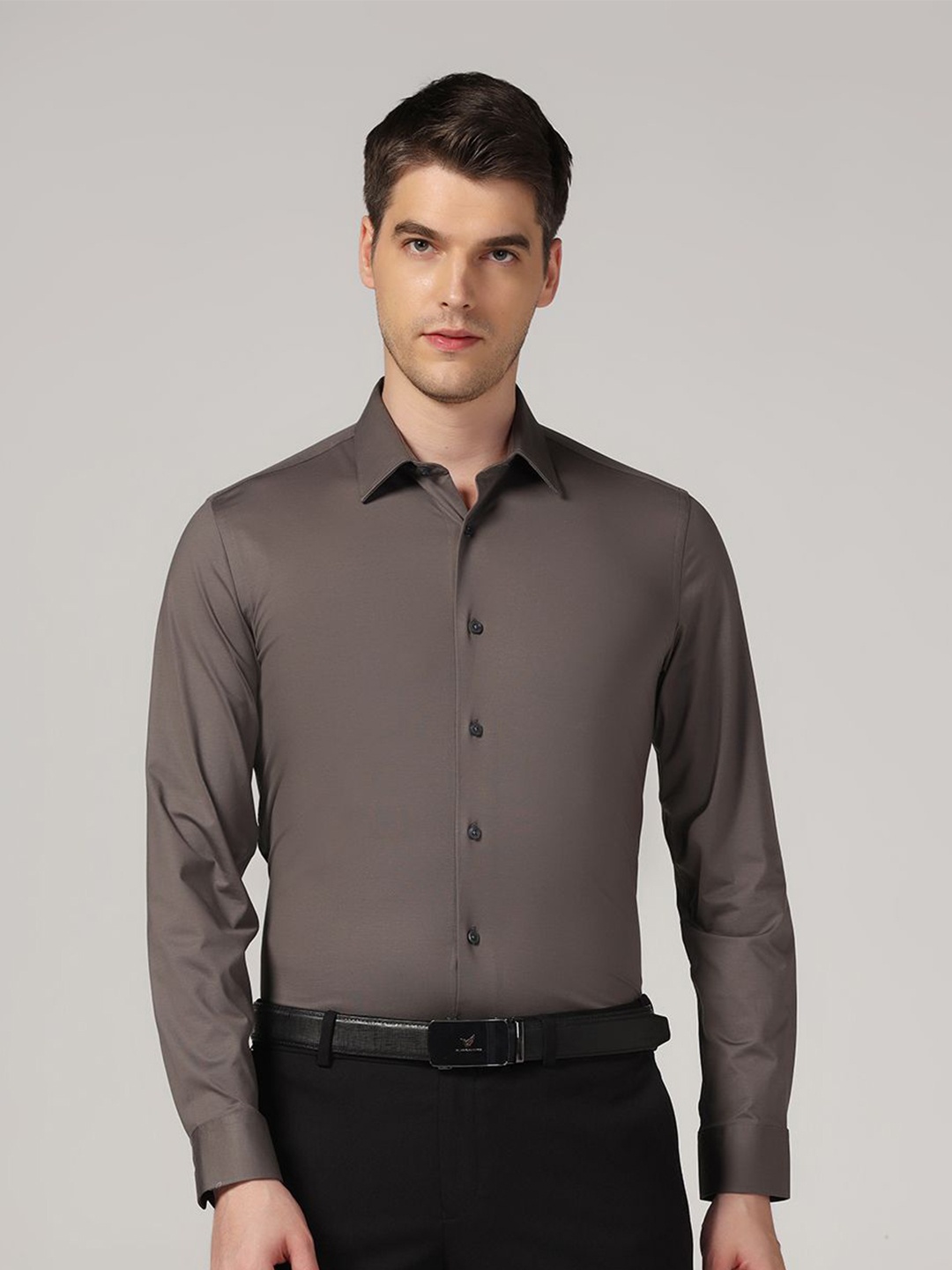

Blackberrys Cutaway Collar Long Sleeves Slim Fit Cotton Formal Shirt, Grey