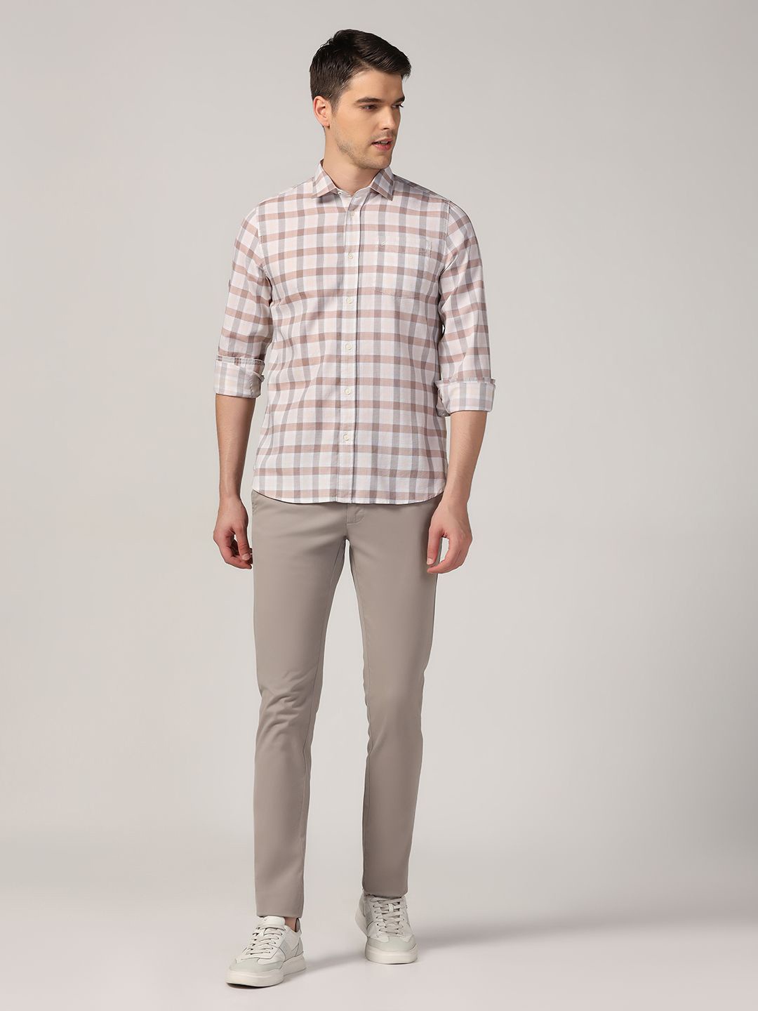 

Blackberrys Spread Collar Long Sleeves Slim Fit Cotton Checked Casual Shirt, Beige
