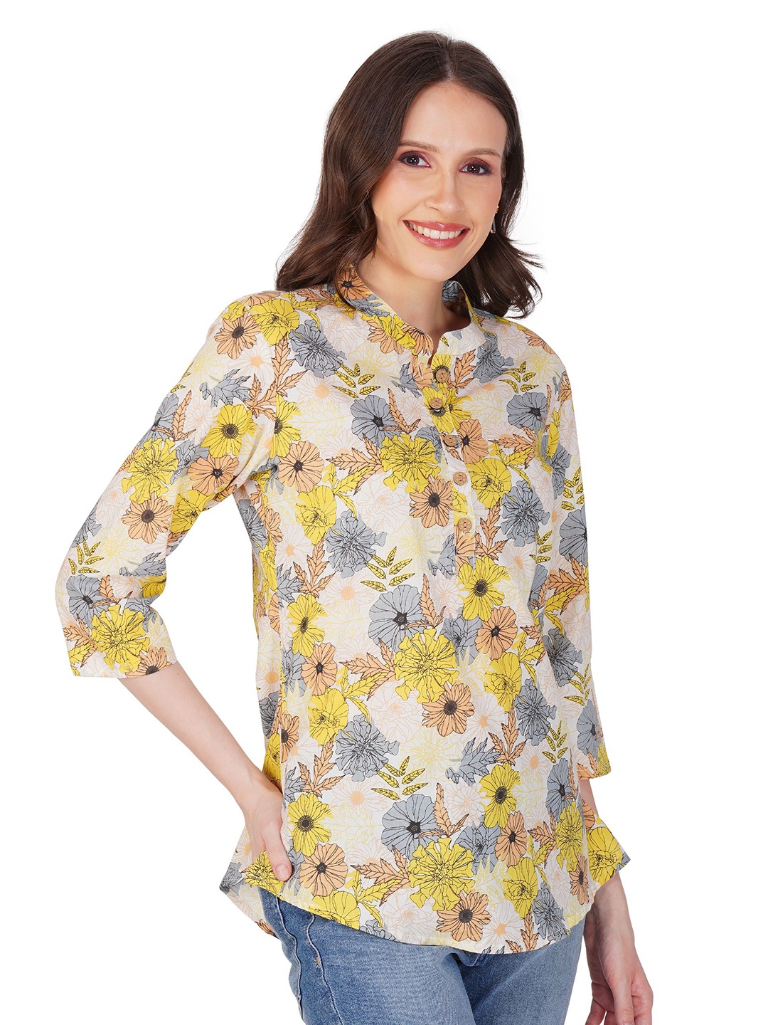 

INDIAN KNOTS Floral Printed Mandarin Collar Pure Cotton Kurti, Cream