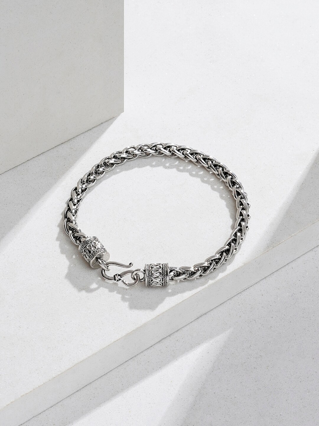 

JOKER & WITCH Men Nestor Hemp Rope Link Bracelet, Silver