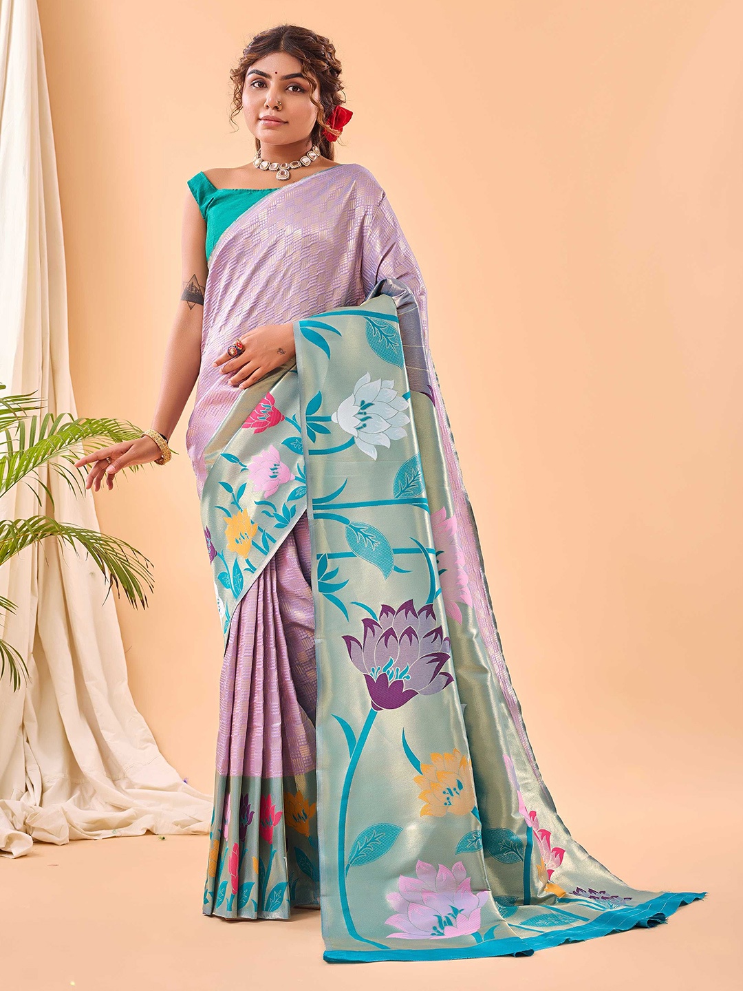 

Panzora Floral Zari Paithani Saree, Lavender