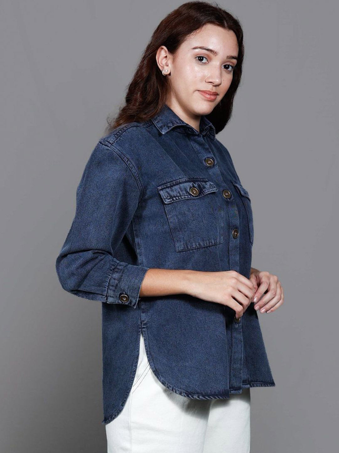 

The Roadster Lifestyle Co. Tailored Fit Shacket Shirt, Blue