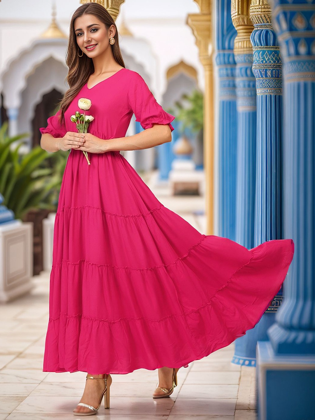 

KALINI Women Thread Work Kurta, Magenta