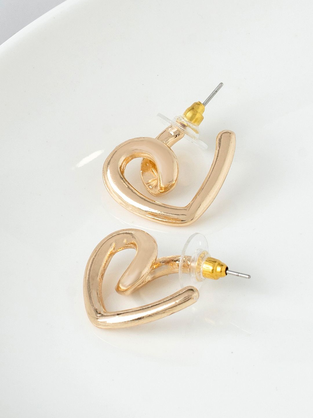 

BEWITCHED Classic Studs Earrings, Gold
