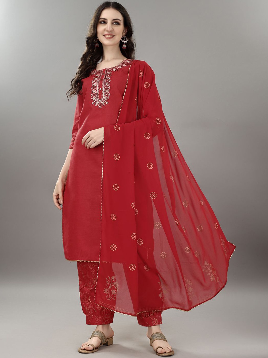 

Modestouze Attires Floral Embroidered Thread Work Straight Kurta With Patiala & Dupatta, Red