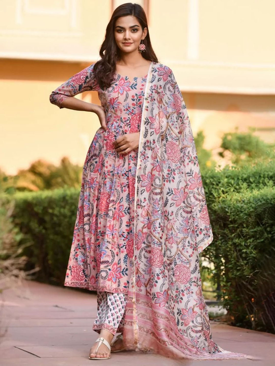 

Crally Ethnic Motifs Printed Anarkali Flared Kurta With Palazzos & Dupatta, Peach