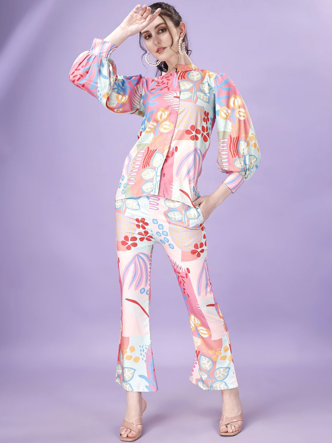 

ISHA TRADE Abstract Printed Mandarin Collar Bishop Sleeves Shirt & Trousers, White