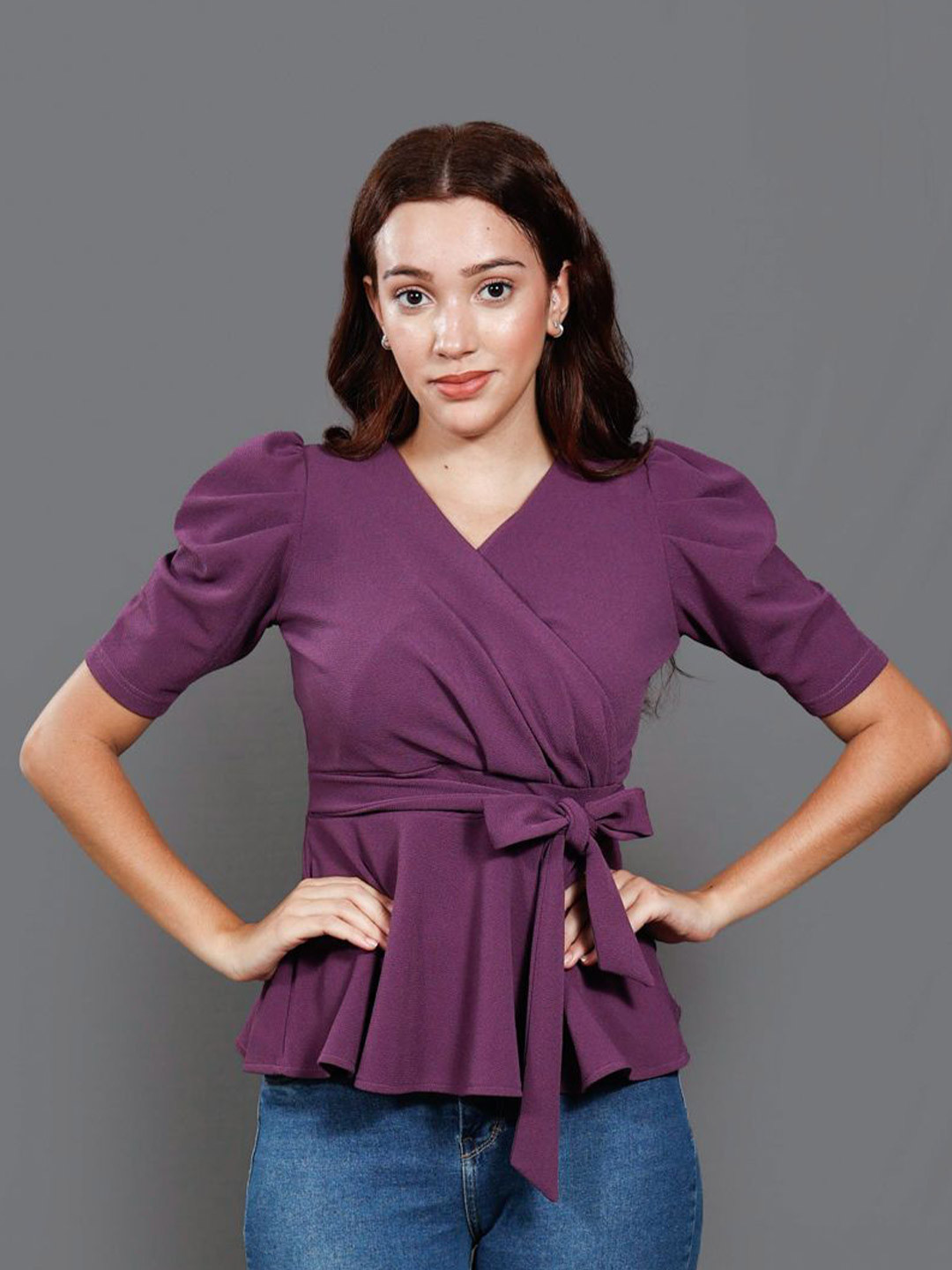 

The Roadster Lifestyle Co V-Neck Solid Tie-Up Wrap Top, Purple