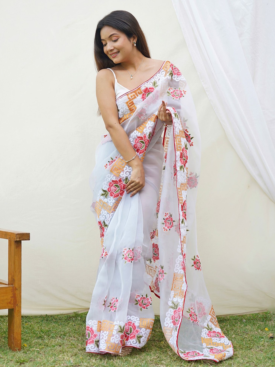 

elora Floral Embroidered Organza Saree, White
