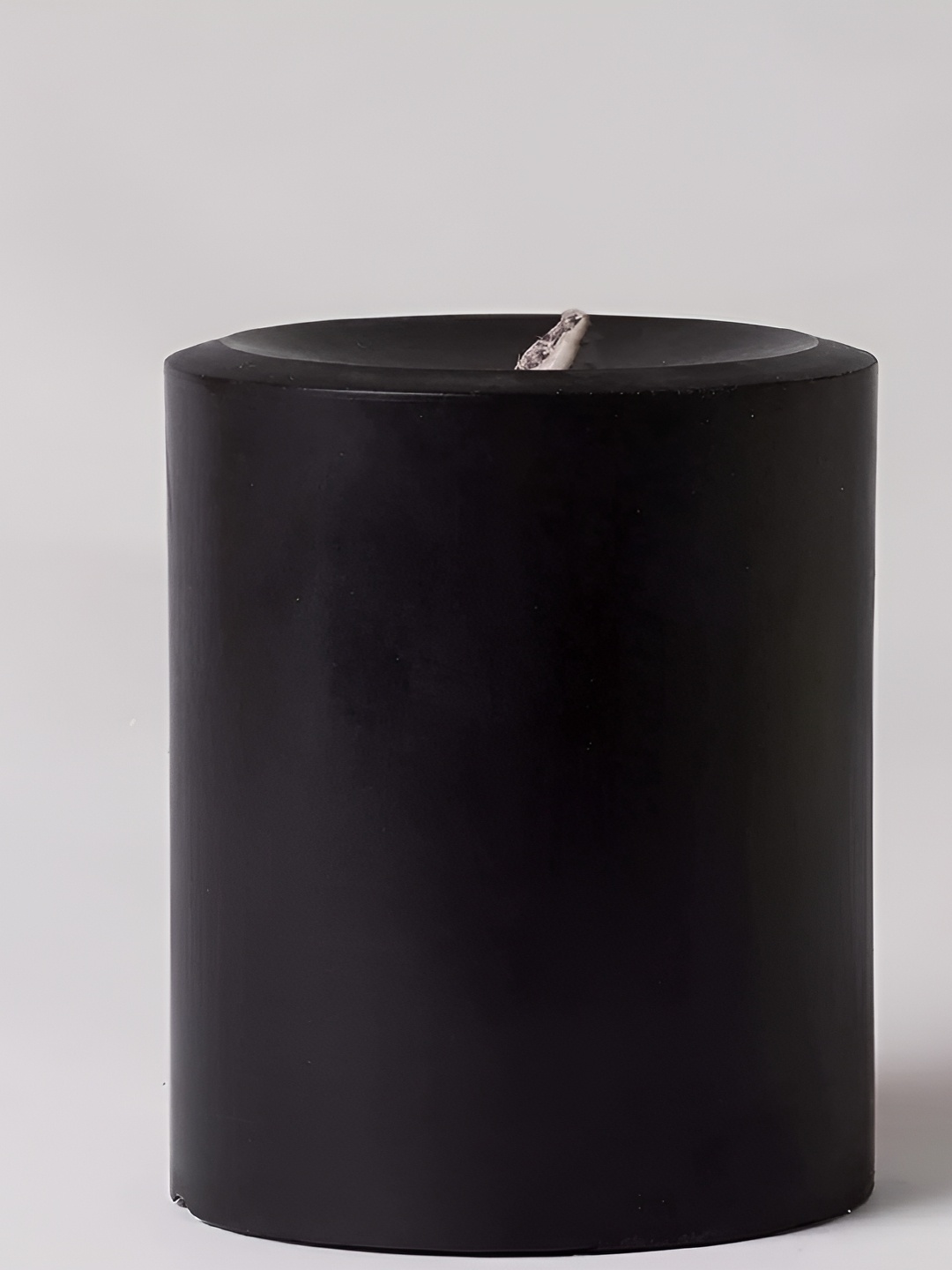 

atorakushon Black Scented Paraffin Pillar Candle