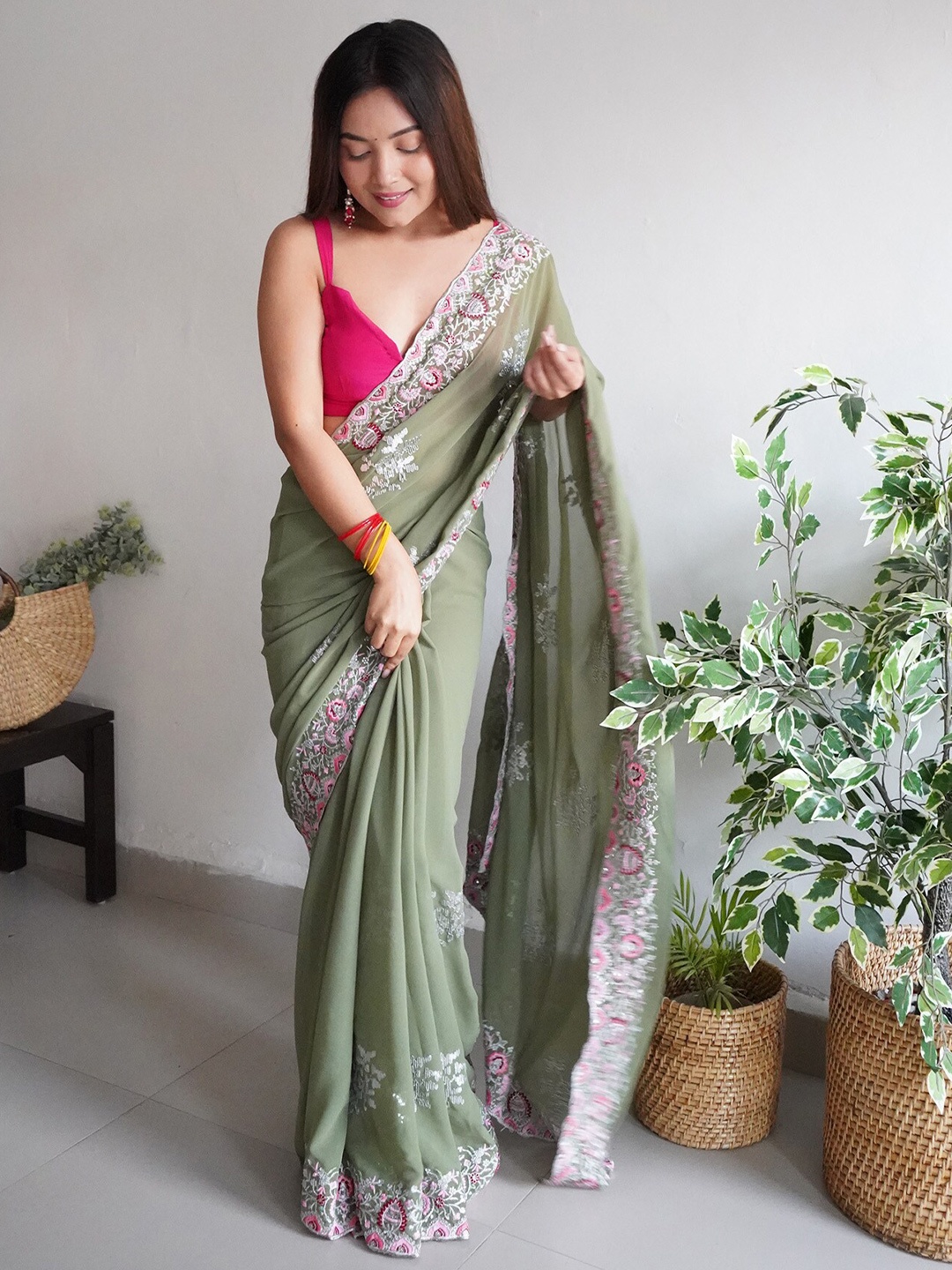 

elora Ethnic Motifs Sequinned Pure Georgette Saree, Green