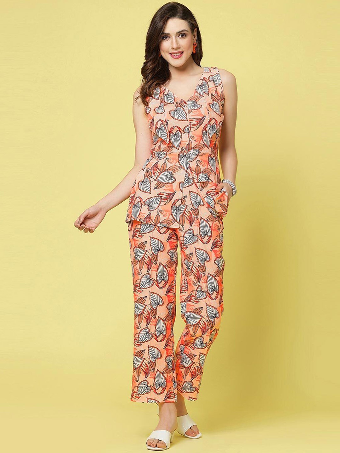 

ISHA TRADE Tropical Printed V-Neck Sleeveless Tunic & Trouser, Peach