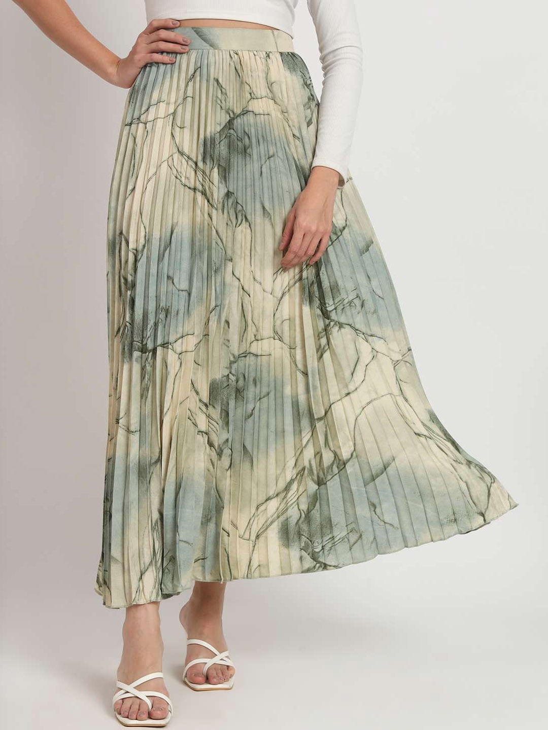 

OTABU Printed Self-Design A-Line Flared Maxi Skirt, Green