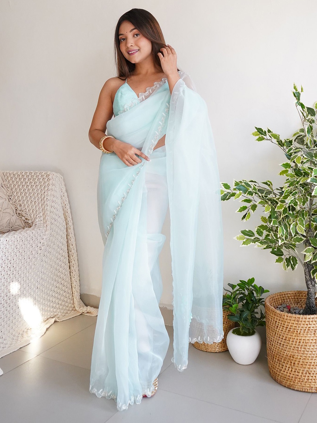 

elora Beads and Stones Organza Saree, Turquoise blue