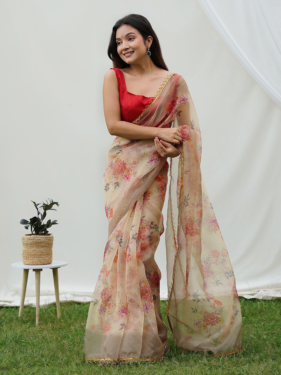 

elora Floral Beads and Stones Organza Saree, Cream