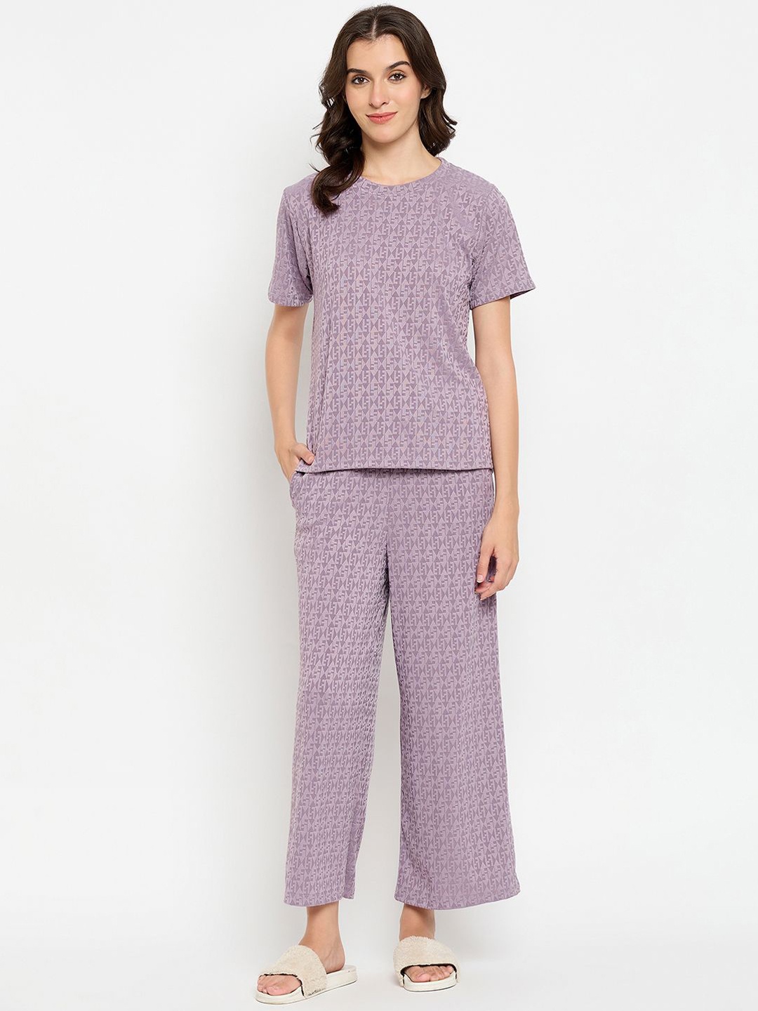 

Camey Geometric Printed Round Neck Short Sleeves T-shirt With Pyjamas, Purple