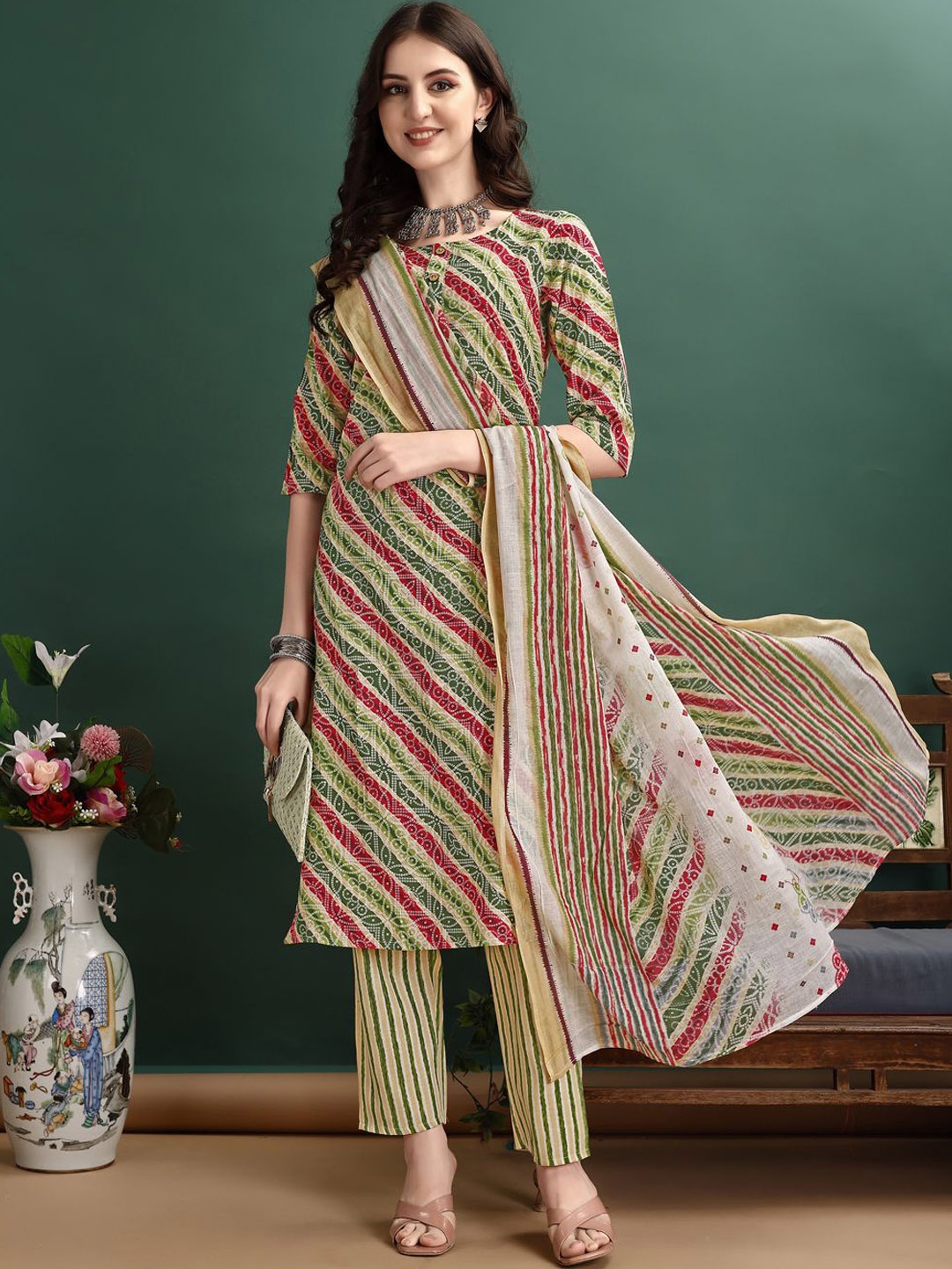 

KALINI Leheriya Printed Round Neck Straight Kurta with Trousers & With Dupatta, Green