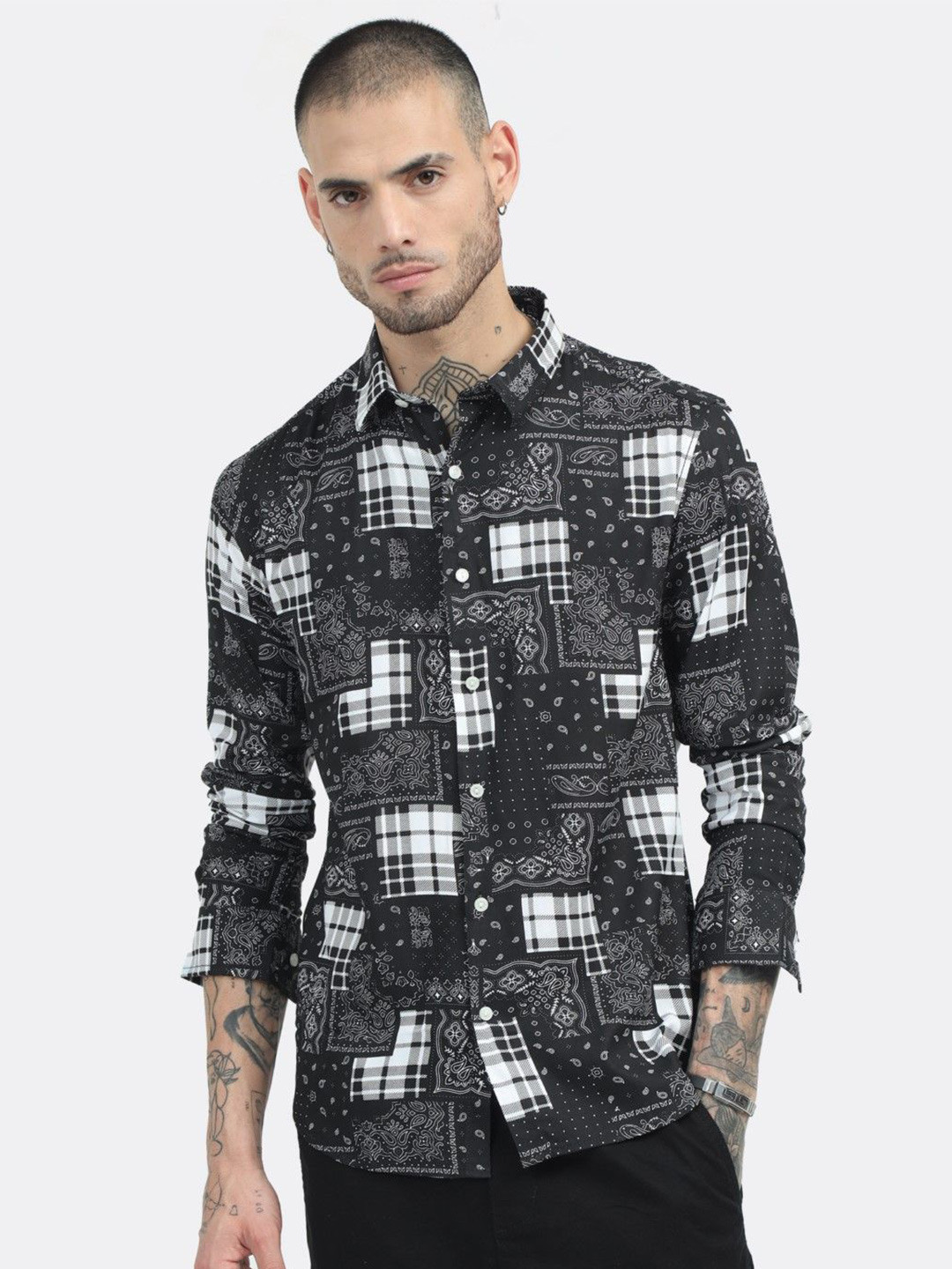

BADMAASH Slim Fit Graphic Opaque Printed Casual Shirt, Black