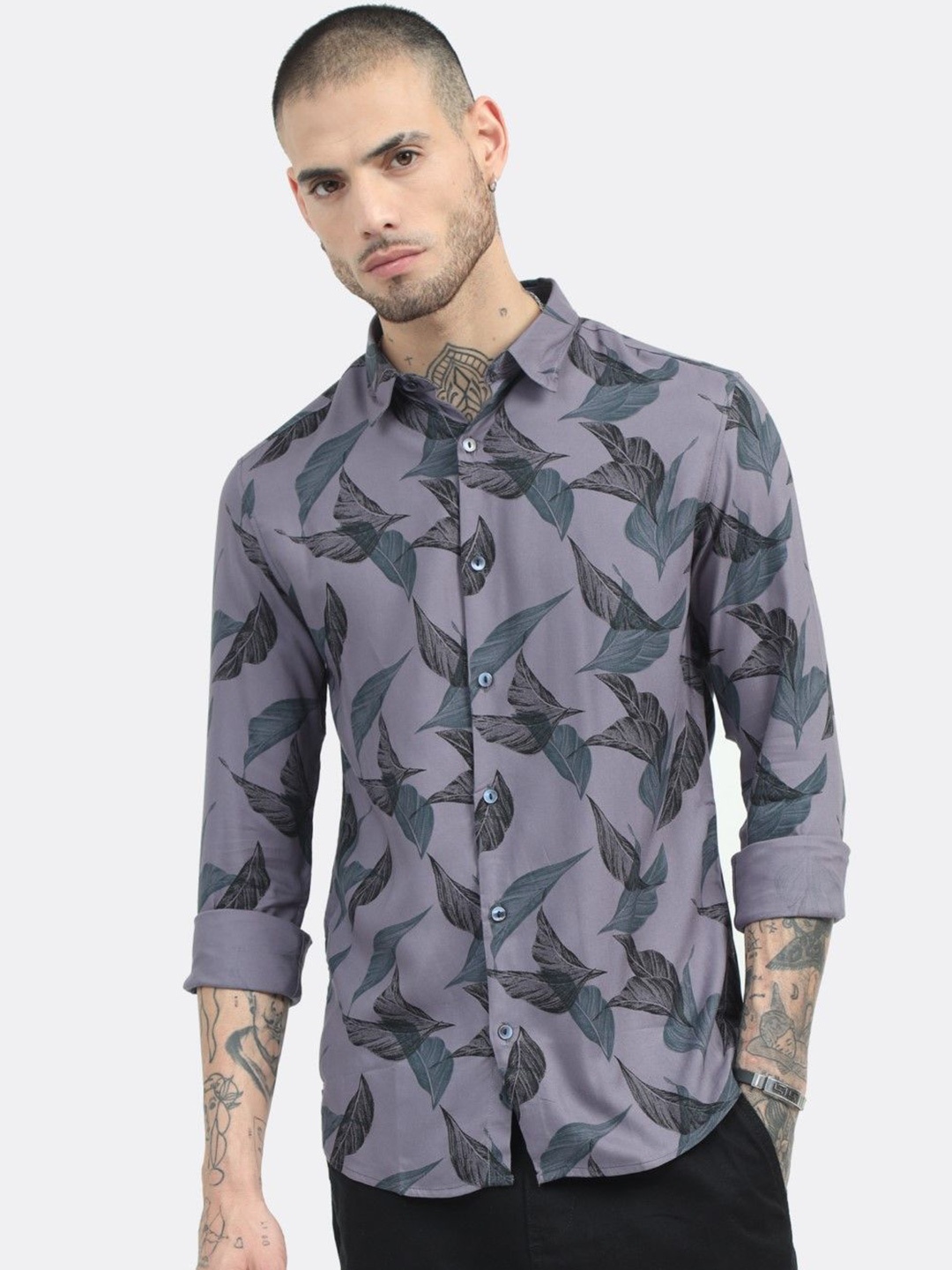 

BADMAASH Slim Fit Geometric Opaque Printed Casual Shirt, Grey