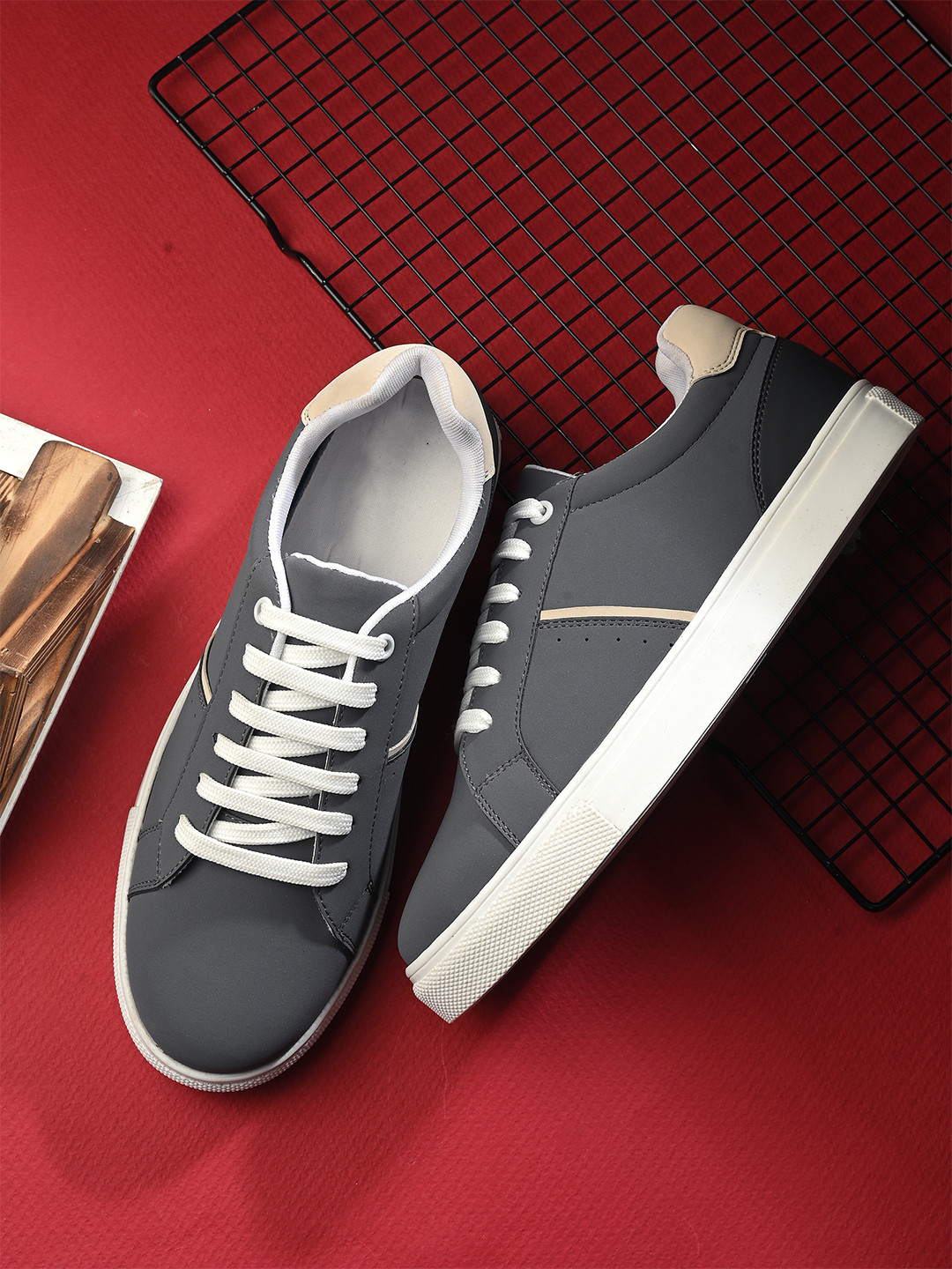 

The Roadster Lifestyle Co. Women Grey Round Toe Sneakers