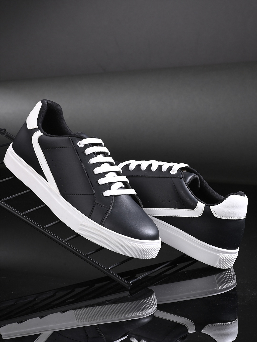 

The Roadster Lifestyle Co. Women Black Round Toe Sneakers