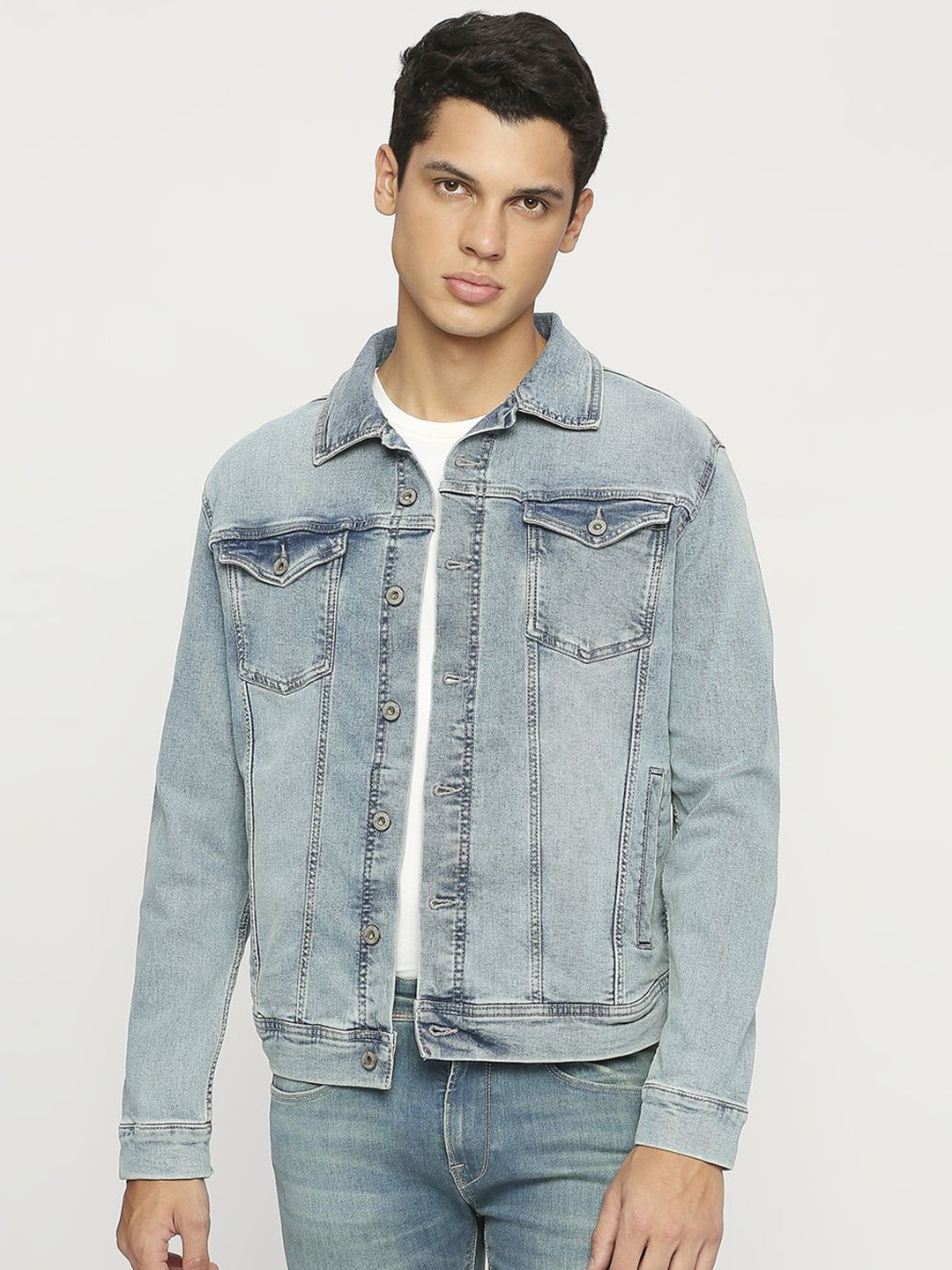 

Pepe Jeans Men Washed Checked Crop Denim Jacket, Blue