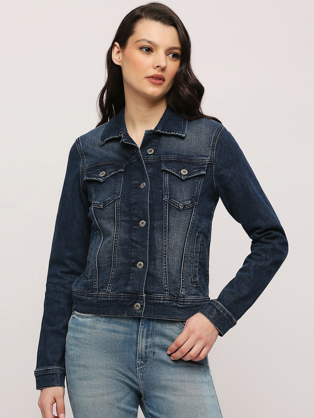 

Pepe Jeans Women Washed Crop Denim Jacket, Blue