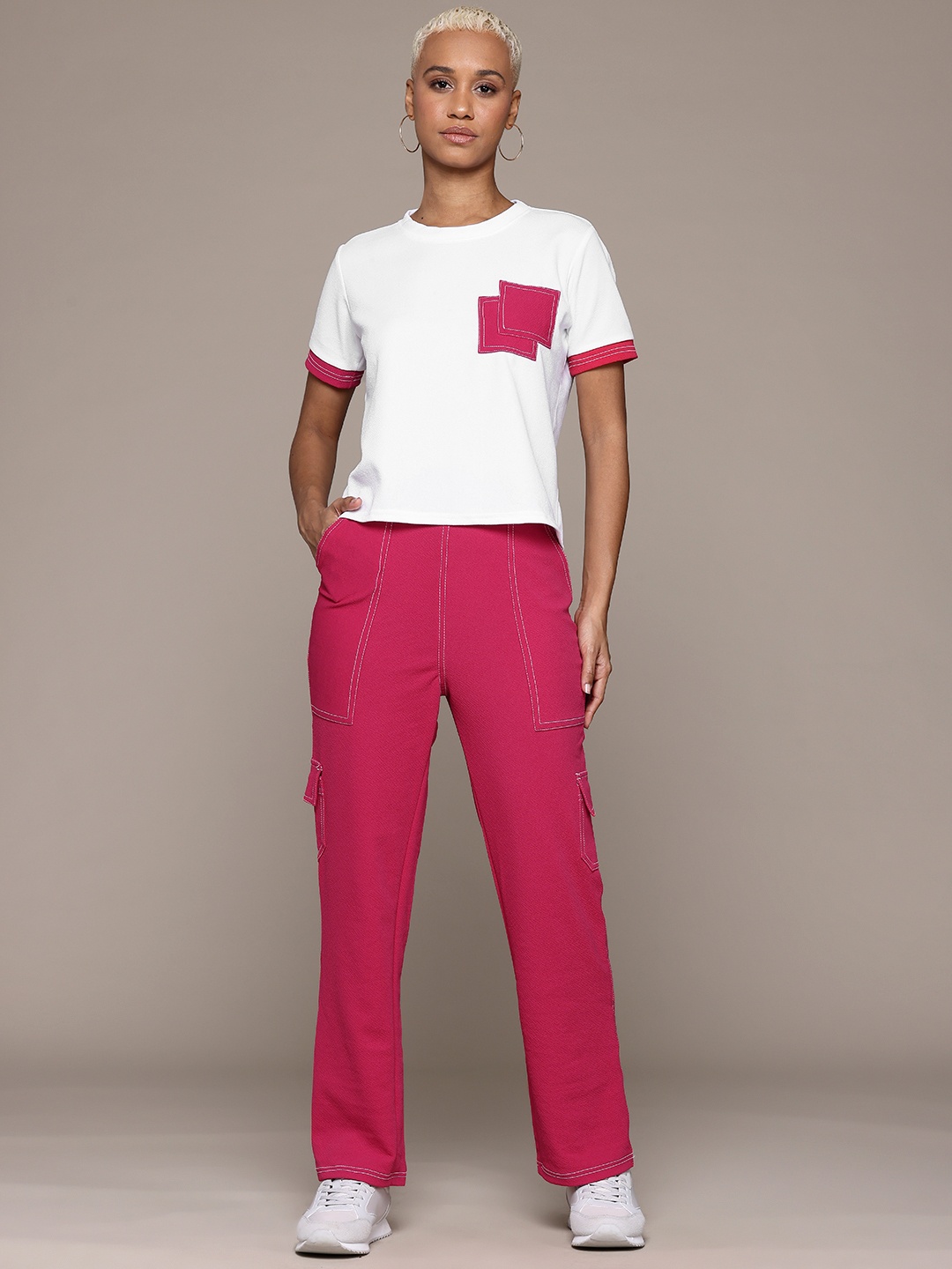 

Roadster Women Self Design Co-Ords Set, Pink