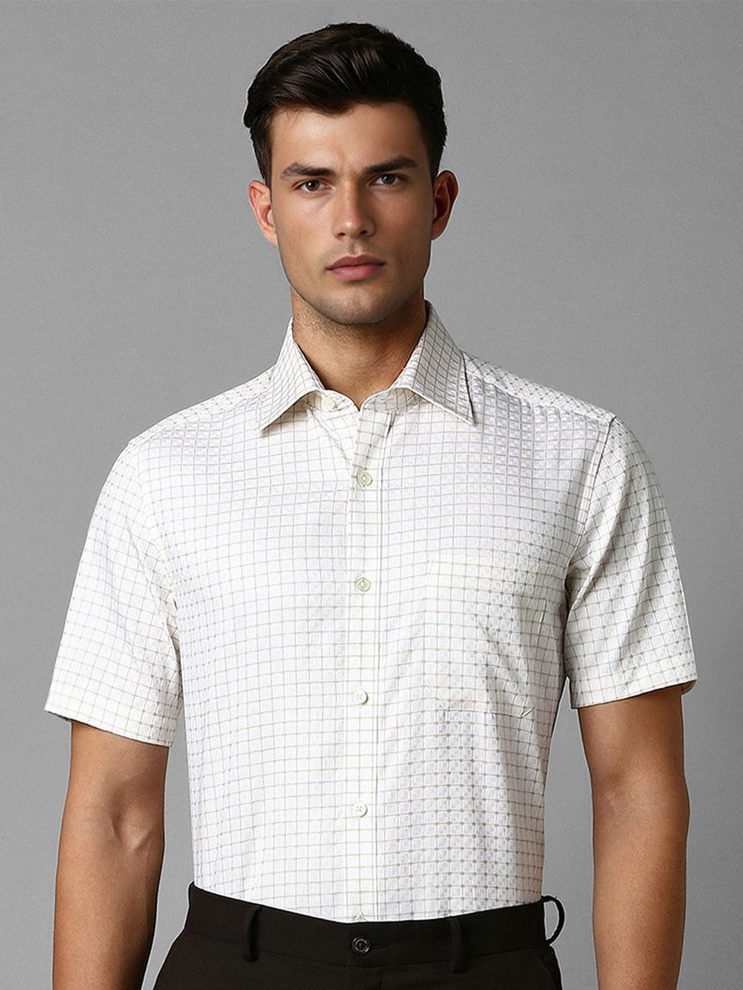 

Louis Philippe Grid Tattersall Checks Opaque Checked Cotton Formal Shirt, White