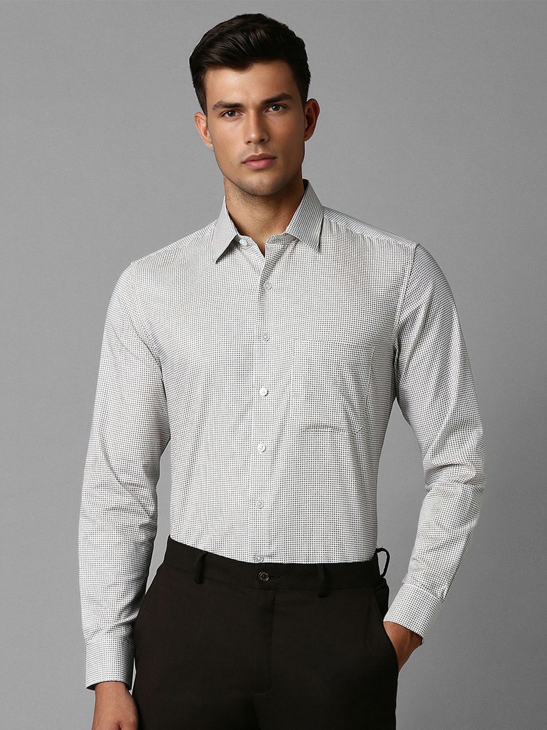 

Louis Philippe Slim Fit Checked Pure Cotton Formal Shirt, Grey
