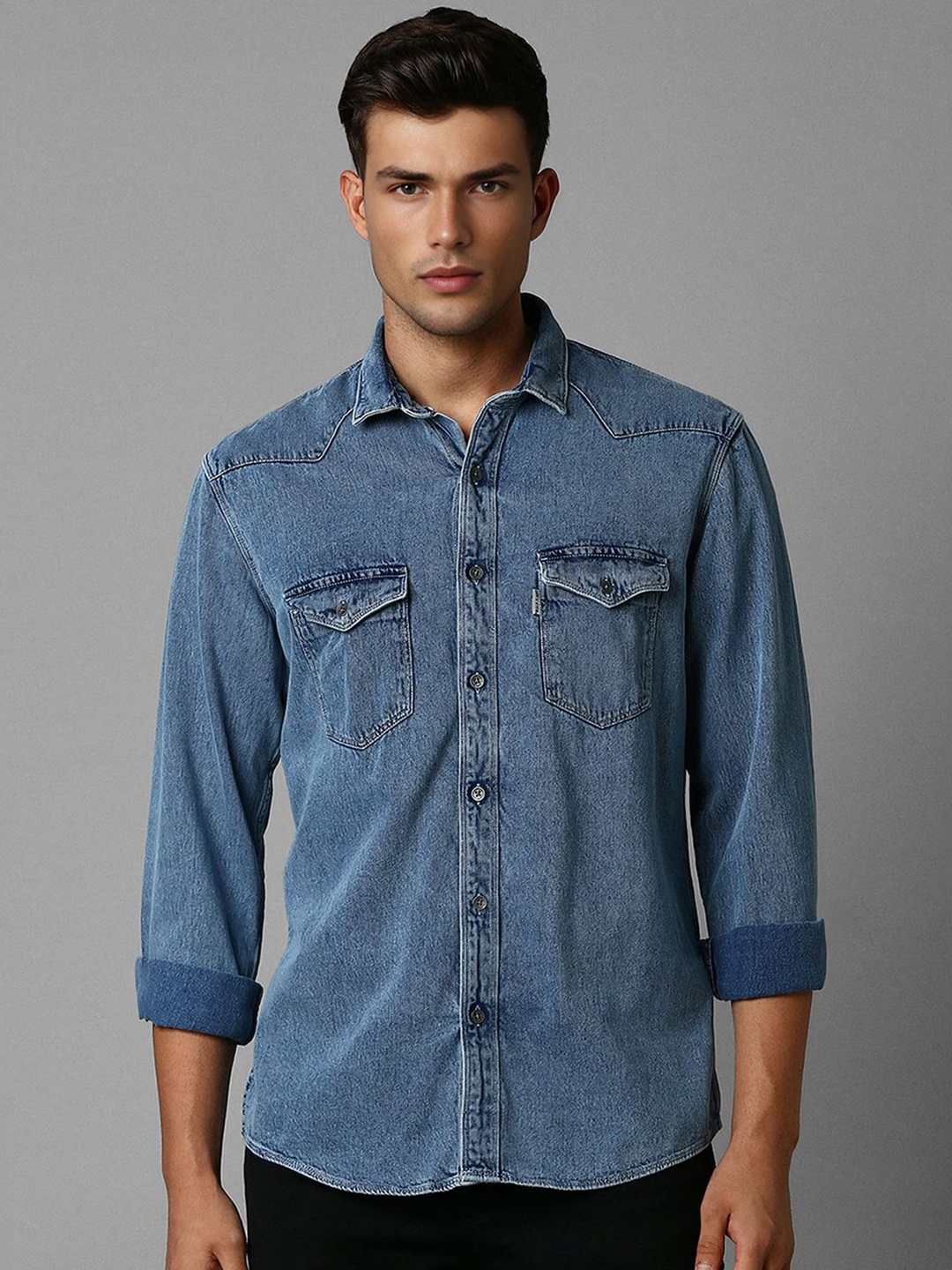 

Louis Philippe Jeans Spread Collar Slim Fit Faded Cotton Casual Shirt, Blue