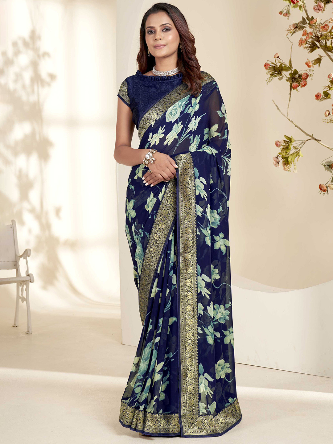 

Panzora Floral Printed Saree, Blue