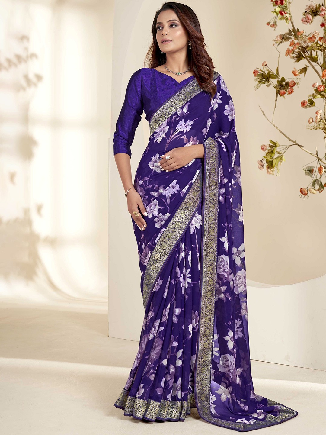 

Panzora Floral Zari Saree, Purple